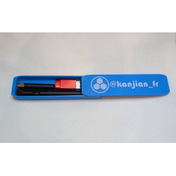 Boite de rangement et de transport pour antenne SMA et adaptateur USB