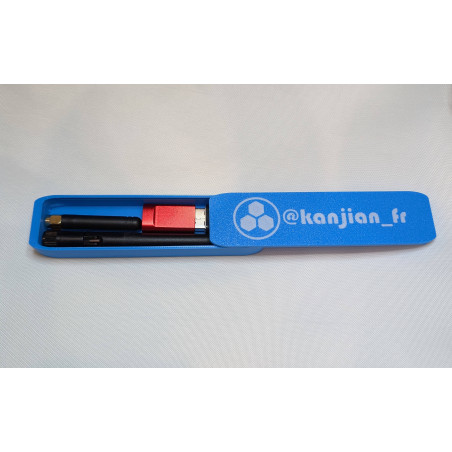 Boite de rangement et de transport pour antenne SMA et adaptateur USB